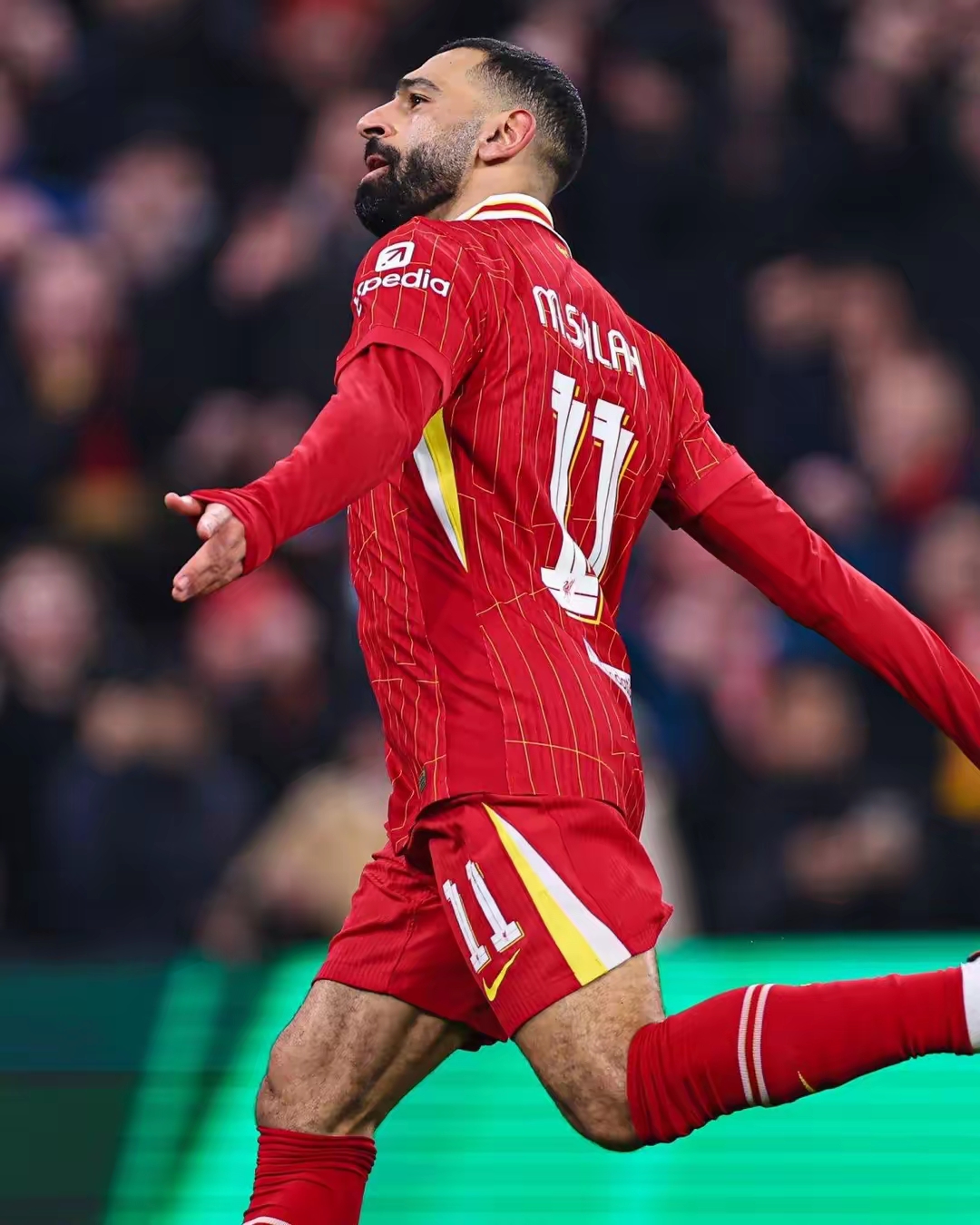 利物浦主场优势明显，球迷期待逆转奇迹的简单介绍