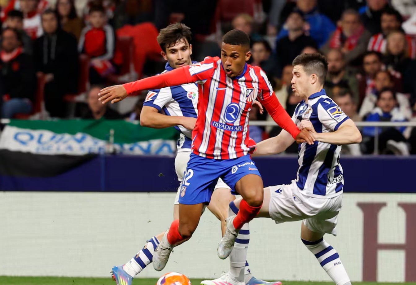 比拼技术！球员们展现出色表现争夺胜利