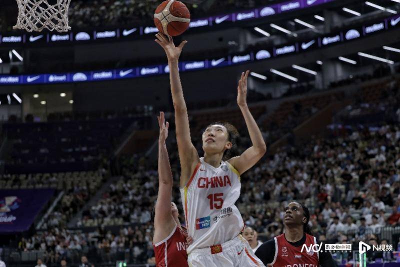 1xbet体育馆-巴伦西亚大胜对手，希洪竞技顽强守势的简单介绍