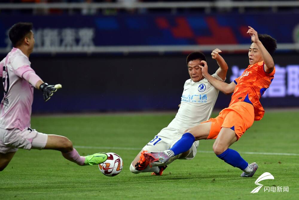 1xbet体育网址-关于大连人取得三连胜，形势大好冲击前六的信息