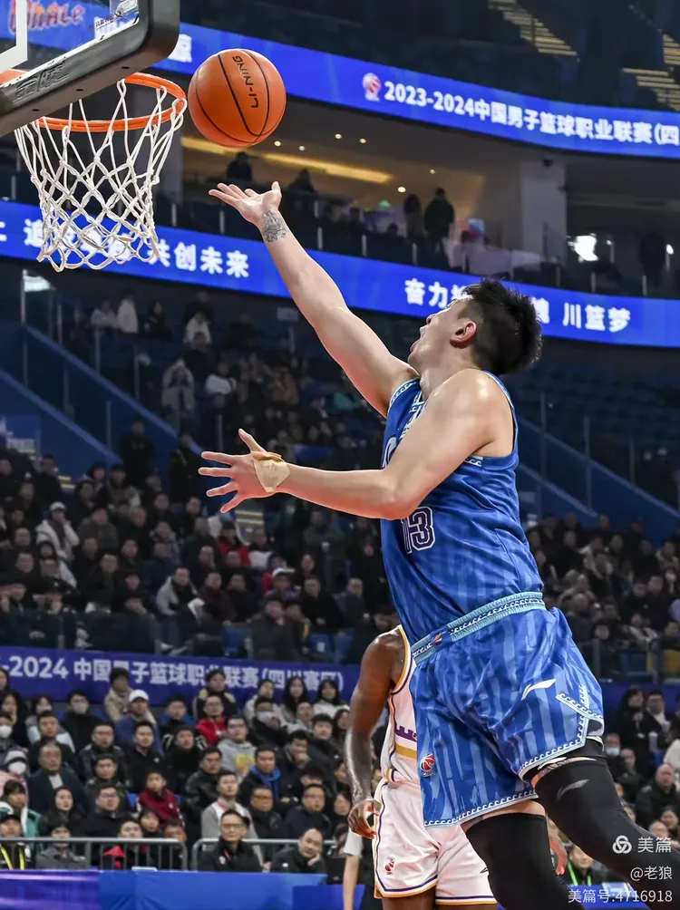 四川金强队客场大胜，积累宝贵积分