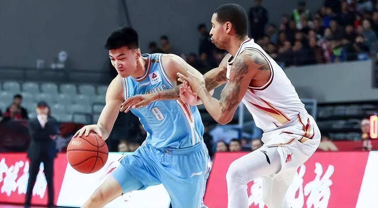 战术调整的关键时刻，决定胜负的关键的简单介绍