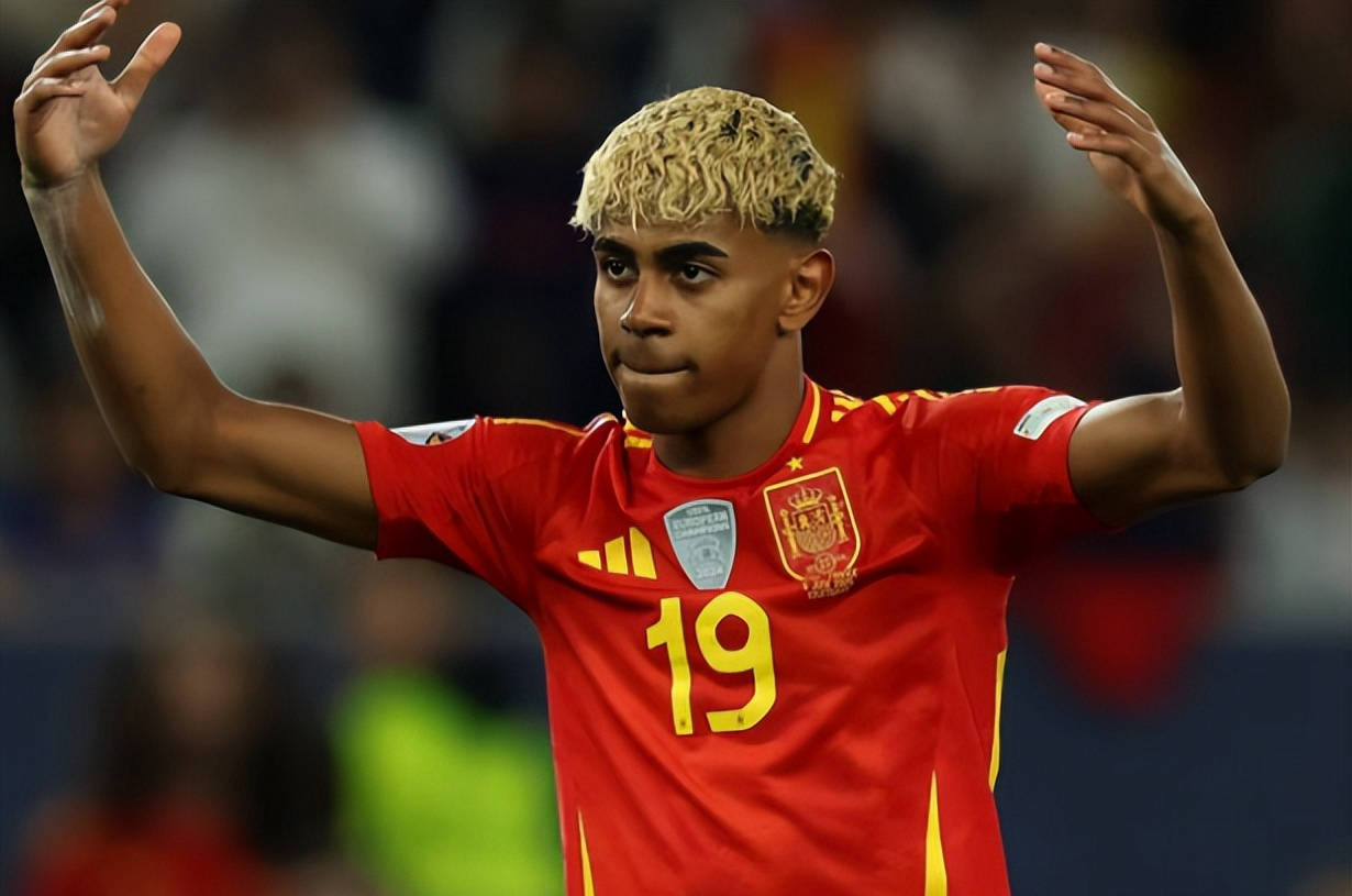 西班牙队在欧国联比赛中表现抢眼