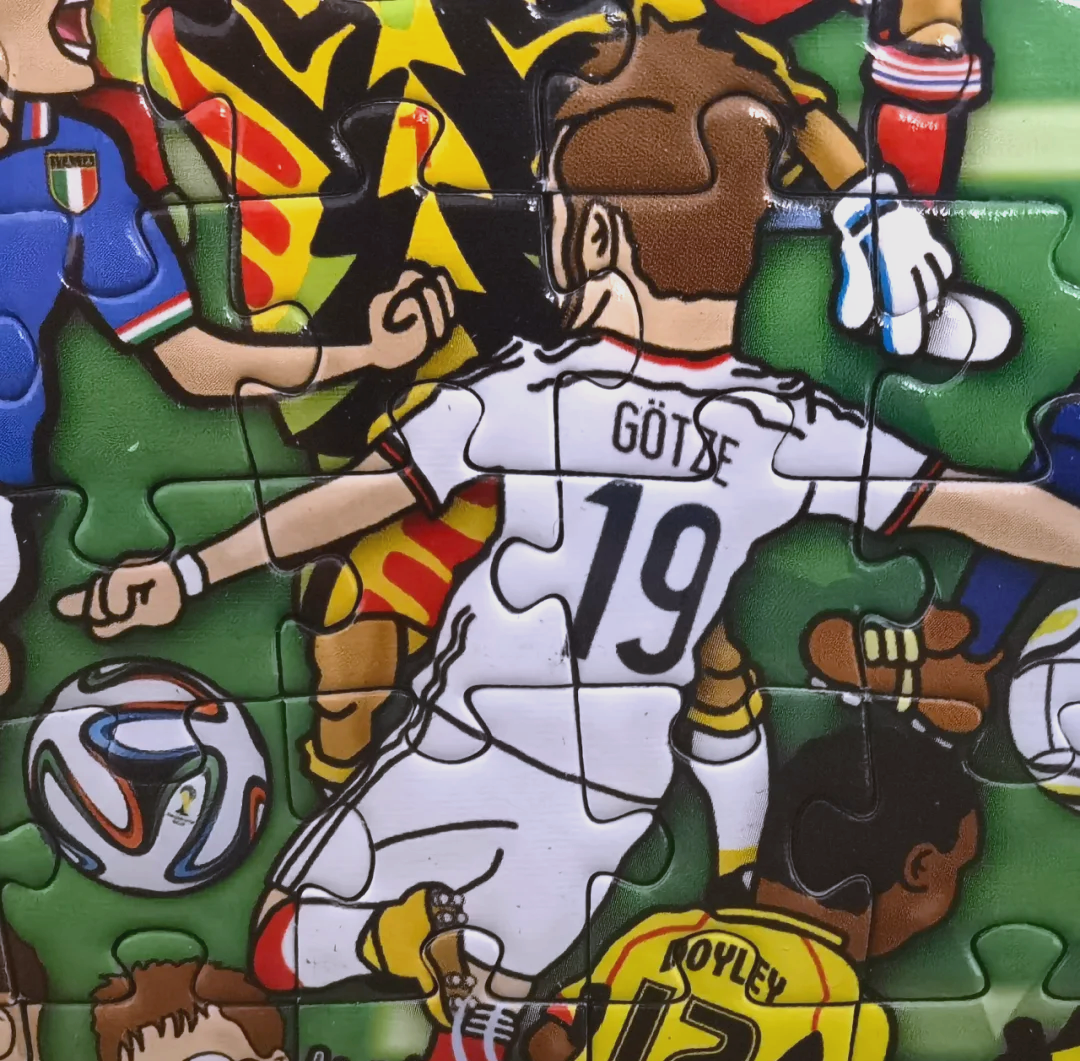 令人热血沸腾的足球比赛，女队强势突围的简单介绍