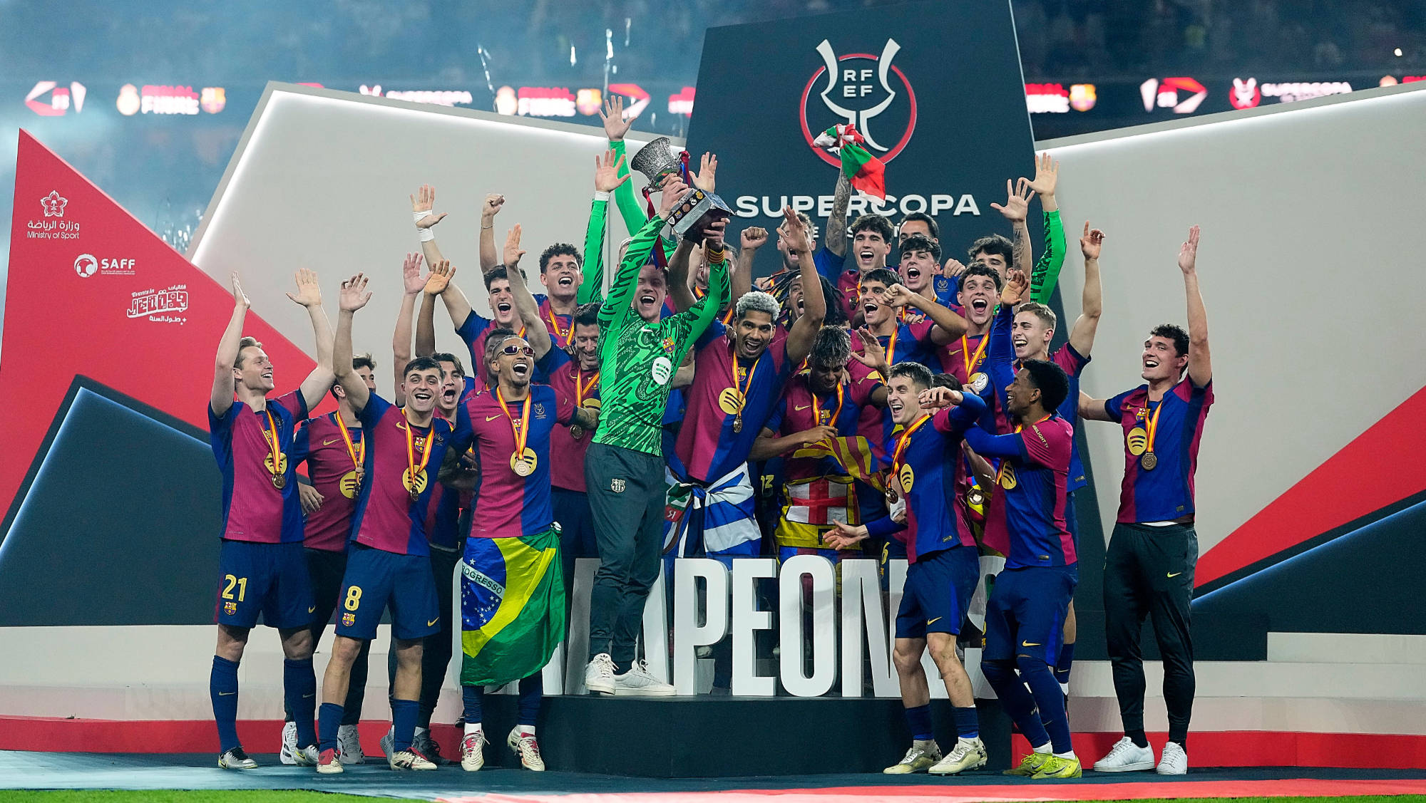 1xbet体育培训-歐洲篮球聯賽总决赛提前上演，西班牙队逆袭夺冠的简单介绍