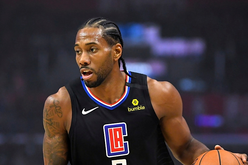 关于阿尔法队中场核心状态神勇，成为关键战术球员的信息