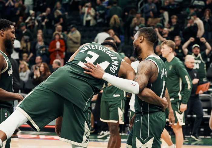 雄鹿重夺东部冠军头衔,晋级下一轮赛事 雄鹿重夺东部冠军头衔,晋级下一轮赛事