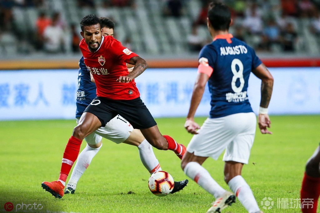 深圳佳兆业客场取胜，积分攀升的简单介绍