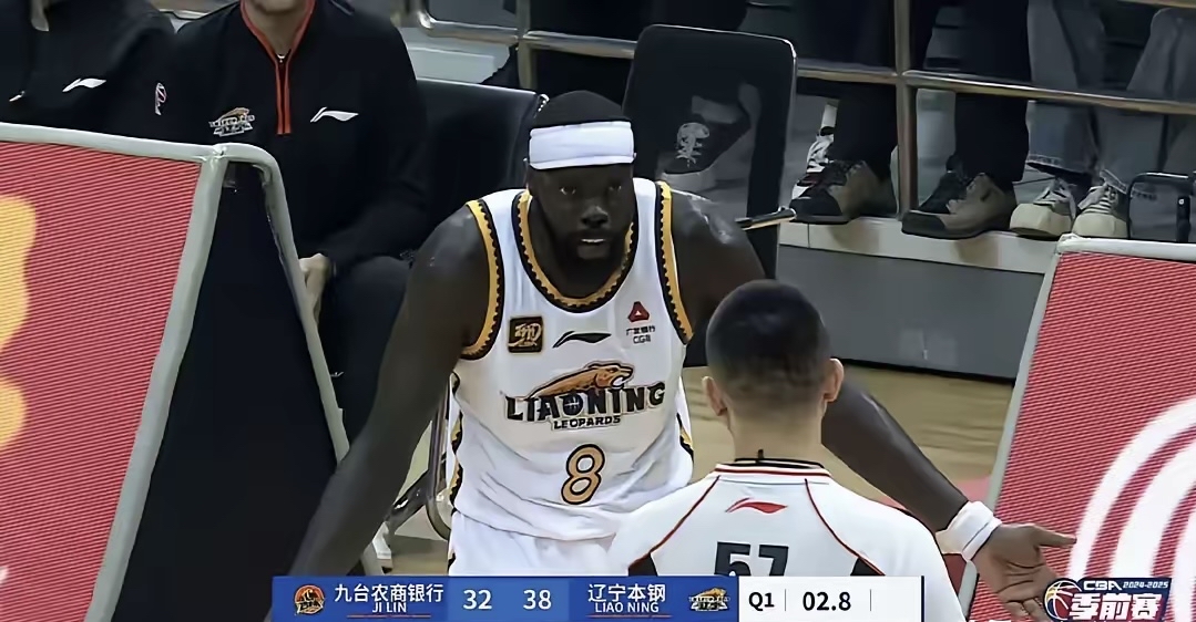 辽宁队攻守兼备，坚守主场守住三分