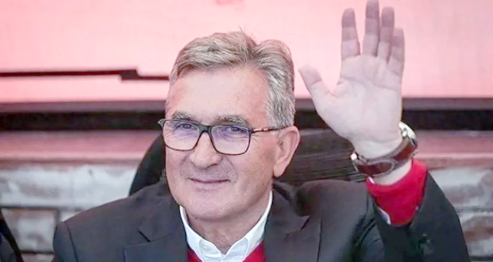 关于非洲篮球盛事举行，教练团队大换血的信息