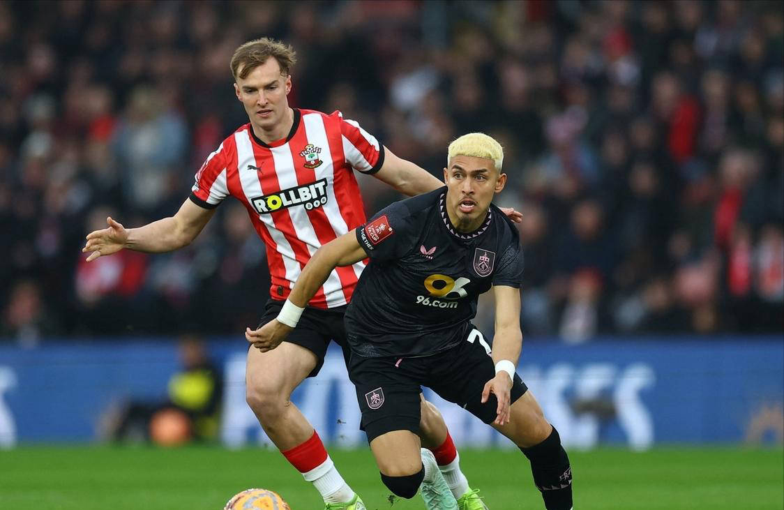 1xbet体育直播-南安普顿客场取胜，继续保持良好状态