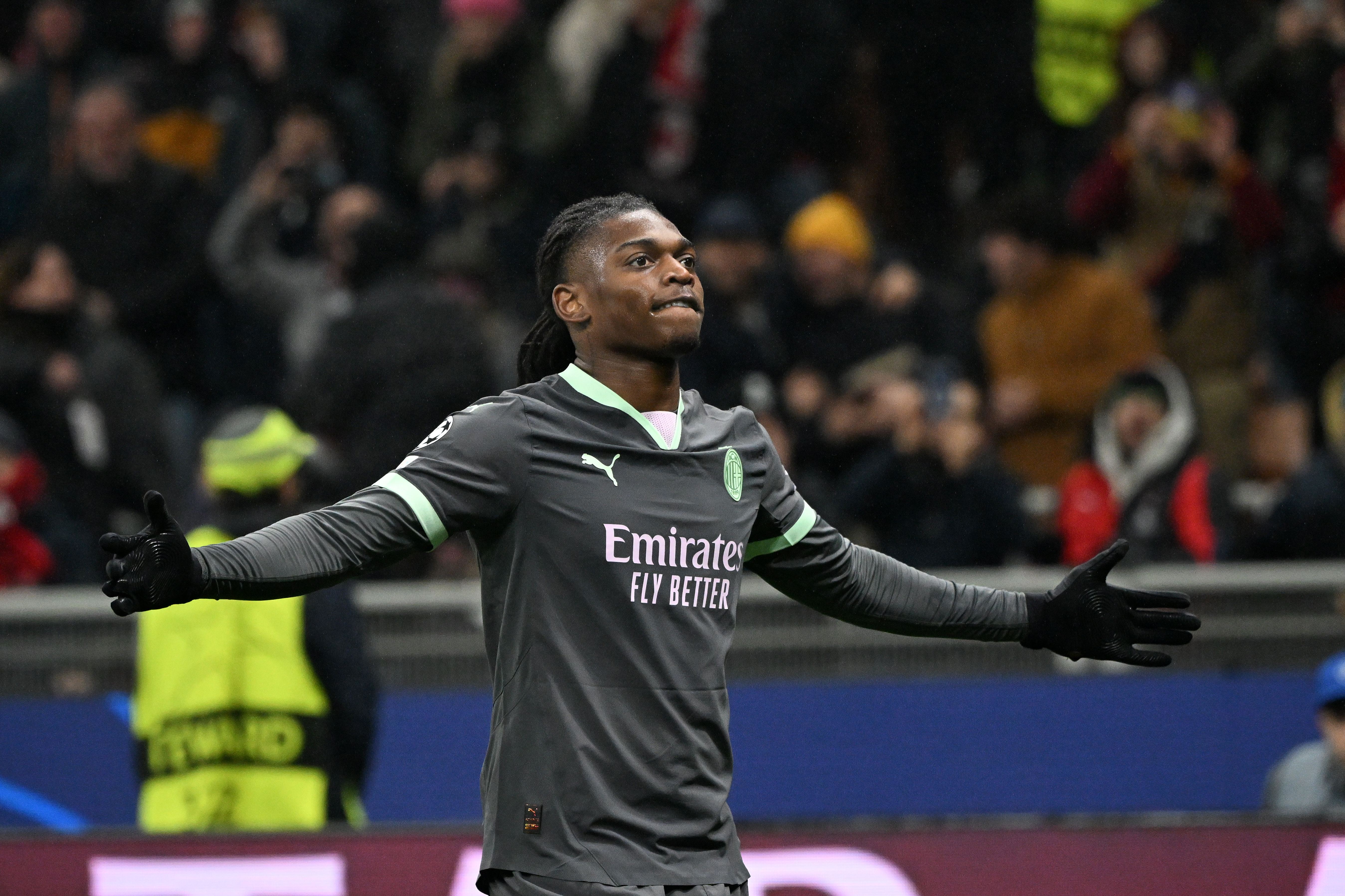 1xbet体育视频-AC米兰连续两轮失利，欧冠资格悬疑